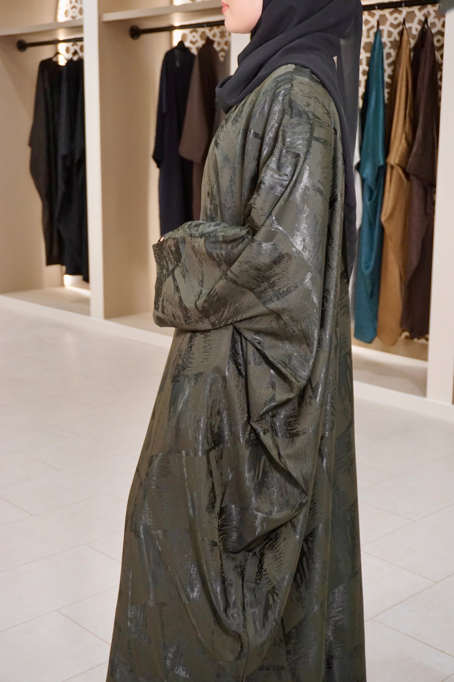 Noorah Abaya
